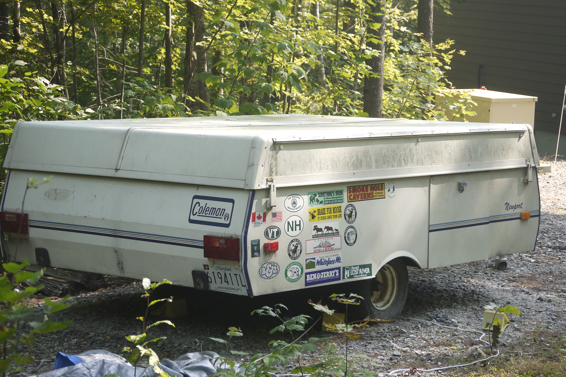 What are some highly rated Fleetwood pop-up trailers?